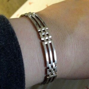 Solid .925 Italian Sterling Silver Bracelet MINT!